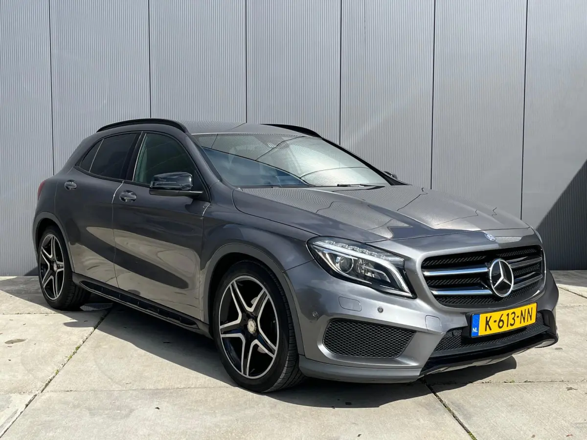 180 Prestige AMG Automaat | Adaptive Cruise Control | Climate Control | Stoelverwarming | Xenon |
