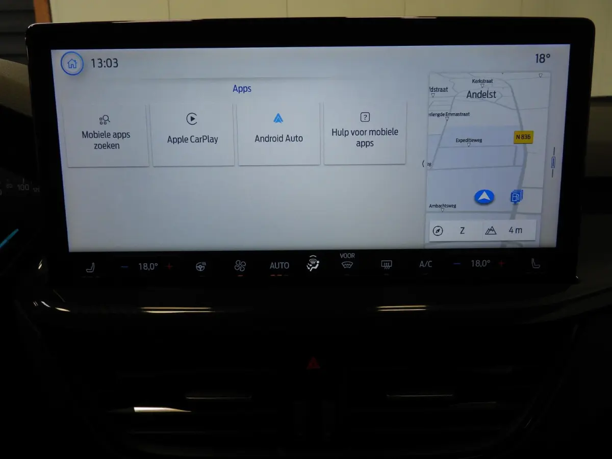 1.0 EcoBoost Hybrid ST Line NAVI/CAMERA/ADAPT.CRUISE/LED/17"LMV!