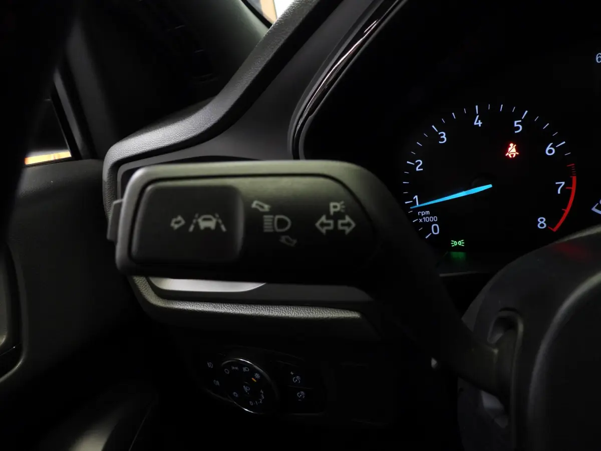 1.0 EcoBoost Hybrid ST Line NAVI/CAMERA/ADAPT.CRUISE/LED/17"LMV!