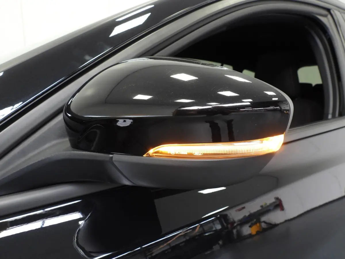 1.0 EcoBoost Hybrid ST Line NAVI/CAMERA/ADAPT.CRUISE/LED/17"LMV!