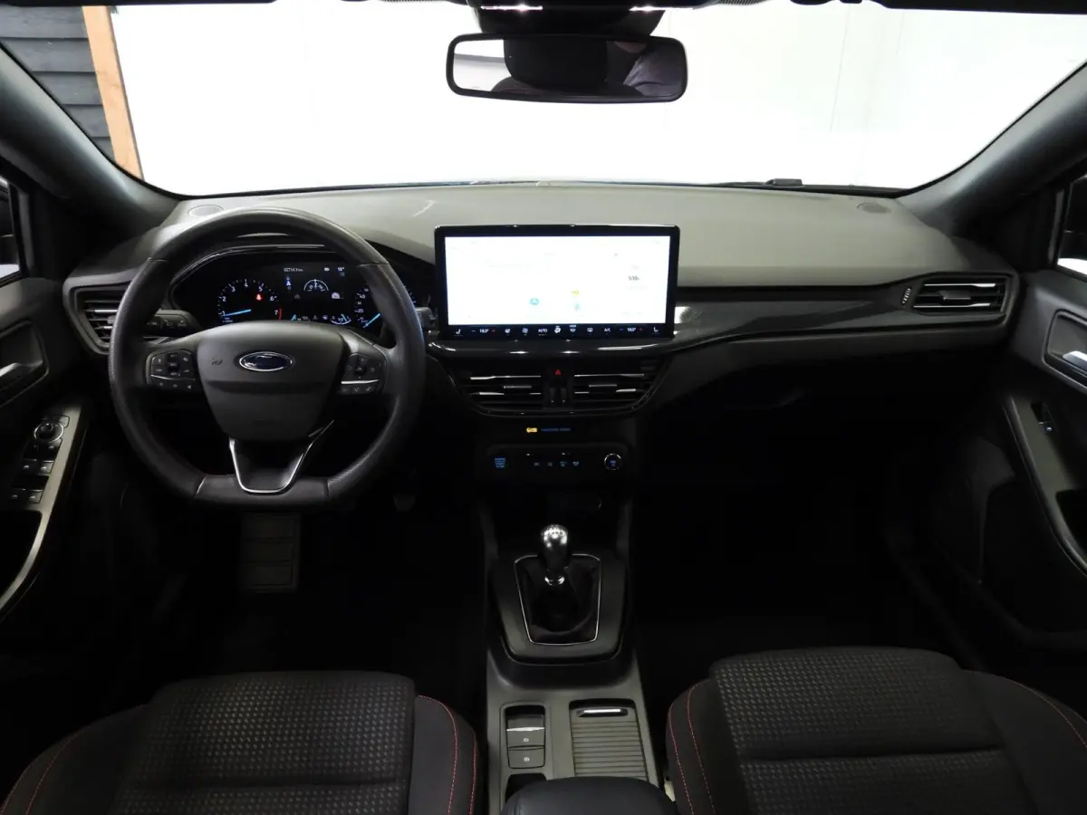 1.0 EcoBoost Hybrid ST Line NAVI/CAMERA/ADAPT.CRUISE/LED/17"LMV!