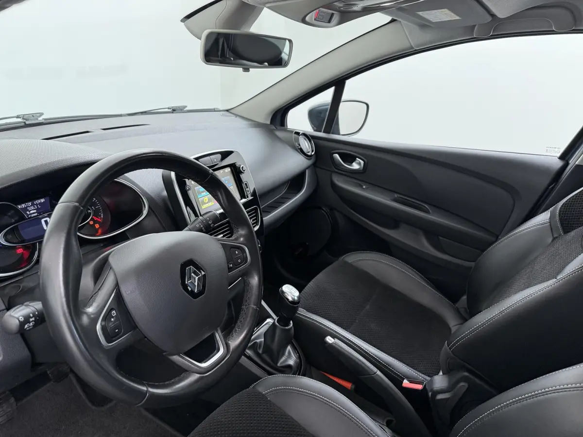TCe 90 Intens | Navigatie | Climate Control | Half leder |