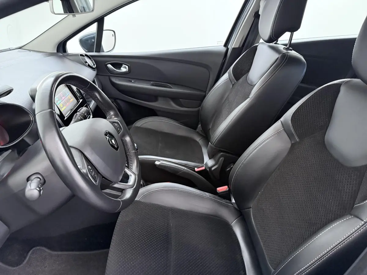 TCe 90 Intens | Navigatie | Climate Control | Half leder |