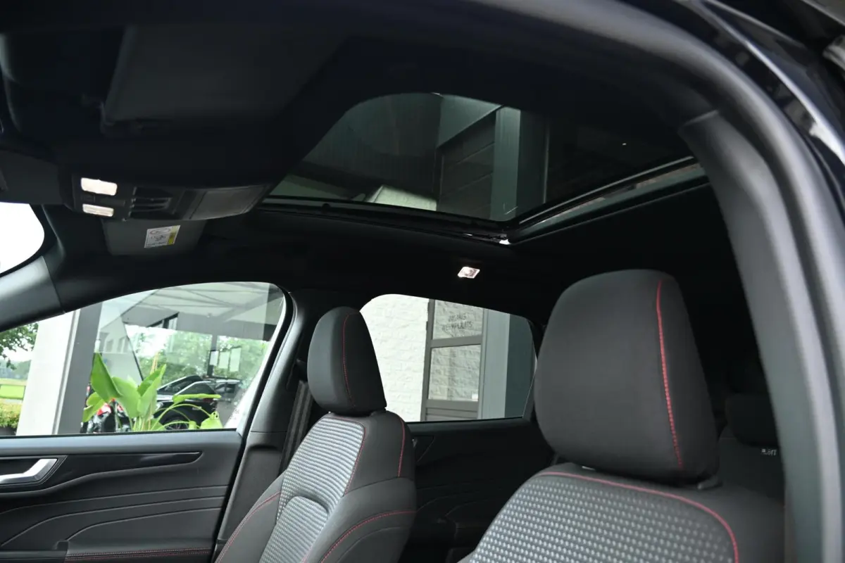 2.5 PHEV ST-Line|Panoramadak