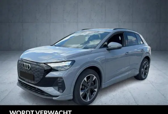 40 Advanced edition 77 kWh // S-line | Panoramadak | Black Optic | Camera | Smartphone pakket | Keyless Advanced