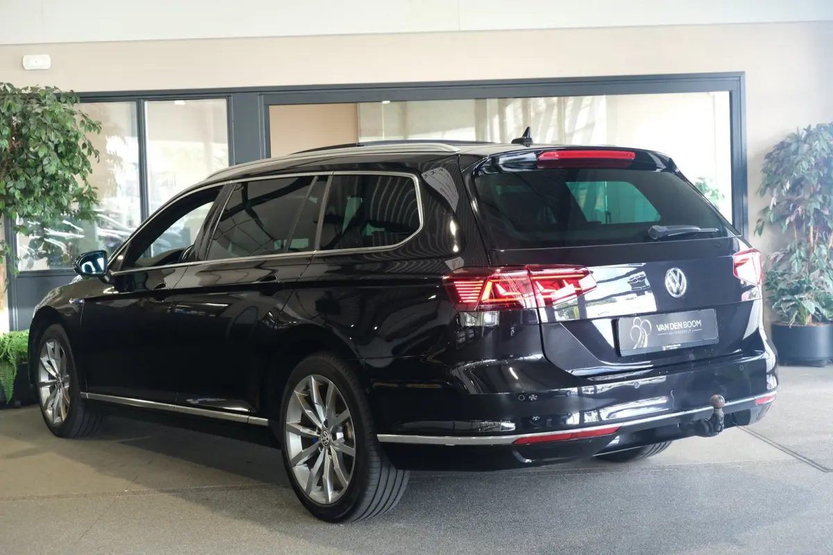 1.4 TSI PHEV GTE DSG 218 PK Pano Trek Virtual Navi Cam Acc