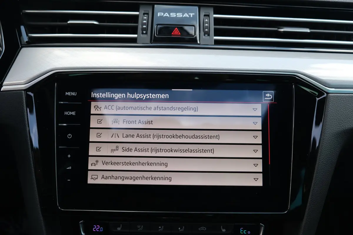 1.4 TSI PHEV GTE DSG 218 PK Pano Trek Virtual Navi Cam Acc