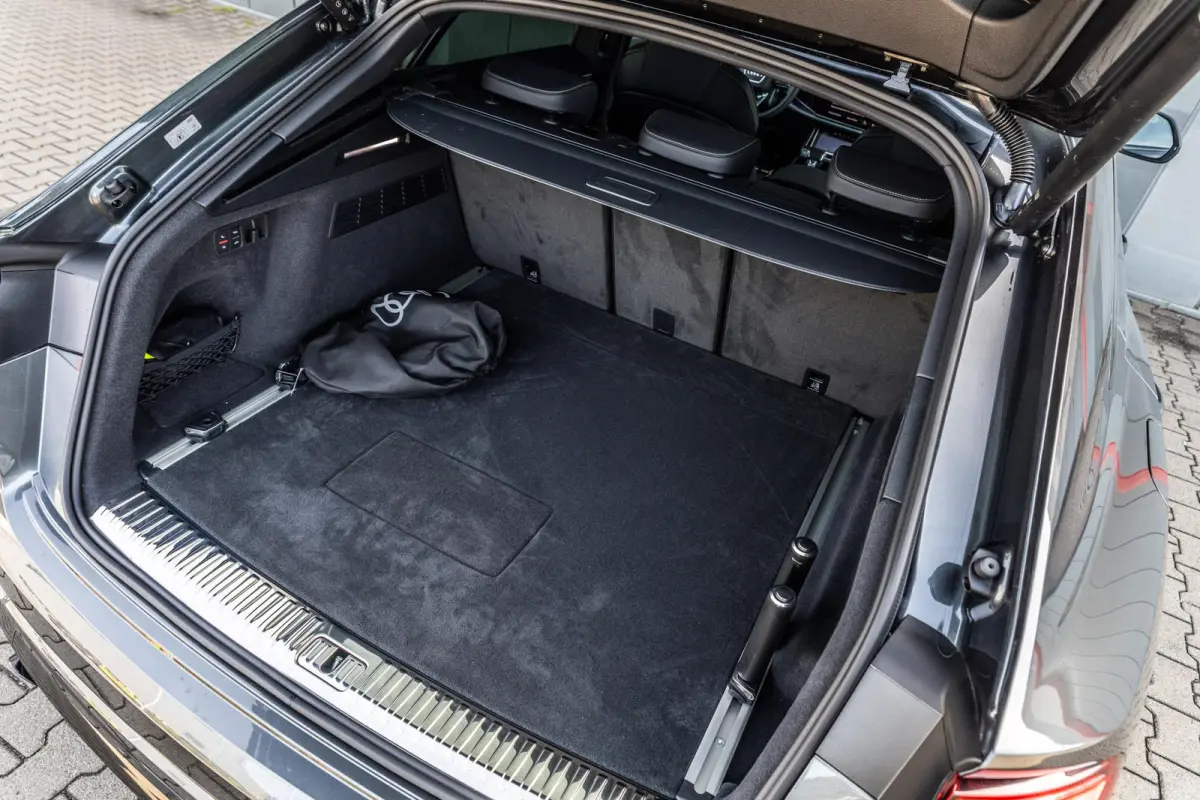 55 TFSIe 394pk quattro Pro Line S | Panoramadak | AERO Pakket | Sportstoelen Plus | 23'' velgen| Trekhaak | B&O