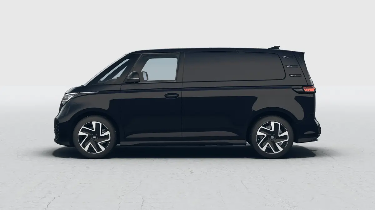 Bulli Limited Edition 79 kWh 4MOTION | €7000,- korting ! | Achteruitrijcamera | Trekhaak | Carplay | Voorstoelen verwarmd | Cruise Control adaptief | 20" Lichtmetalen Velgen | Metaalkleur 