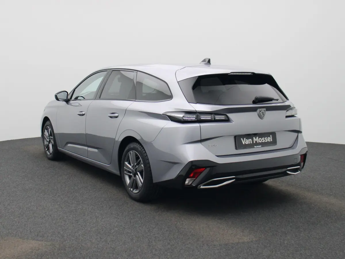 1.2 Allure Pack Business | Automaat |  Apple Carplay/Android Auto | Achteruitrijcamera  | Climate Control | Lichtmetalen Velgen |
