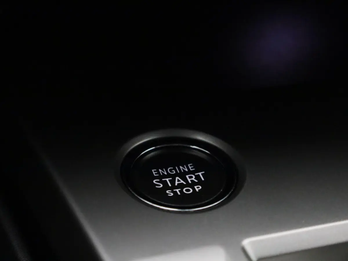 1.2 Allure Pack Business | Automaat |  Apple Carplay/Android Auto | Achteruitrijcamera  | Climate Control | Lichtmetalen Velgen |