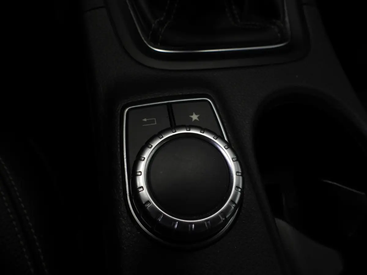 B200 Prestige NAVI/CAMERA/LED/TREKH./16"LMV!