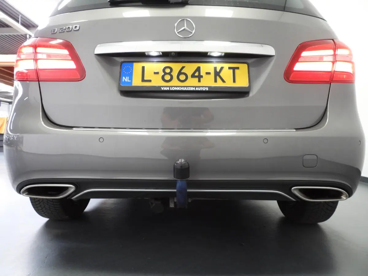 B200 Prestige NAVI/CAMERA/LED/TREKH./16"LMV!