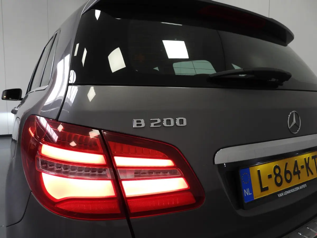 B200 Prestige NAVI/CAMERA/LED/TREKH./16"LMV!