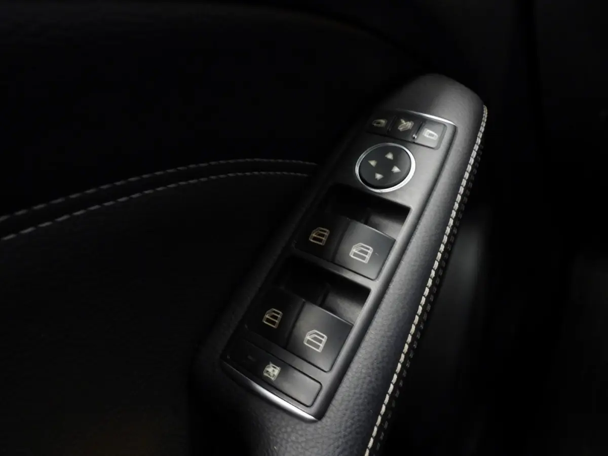 B200 Prestige NAVI/CAMERA/LED/TREKH./16"LMV!