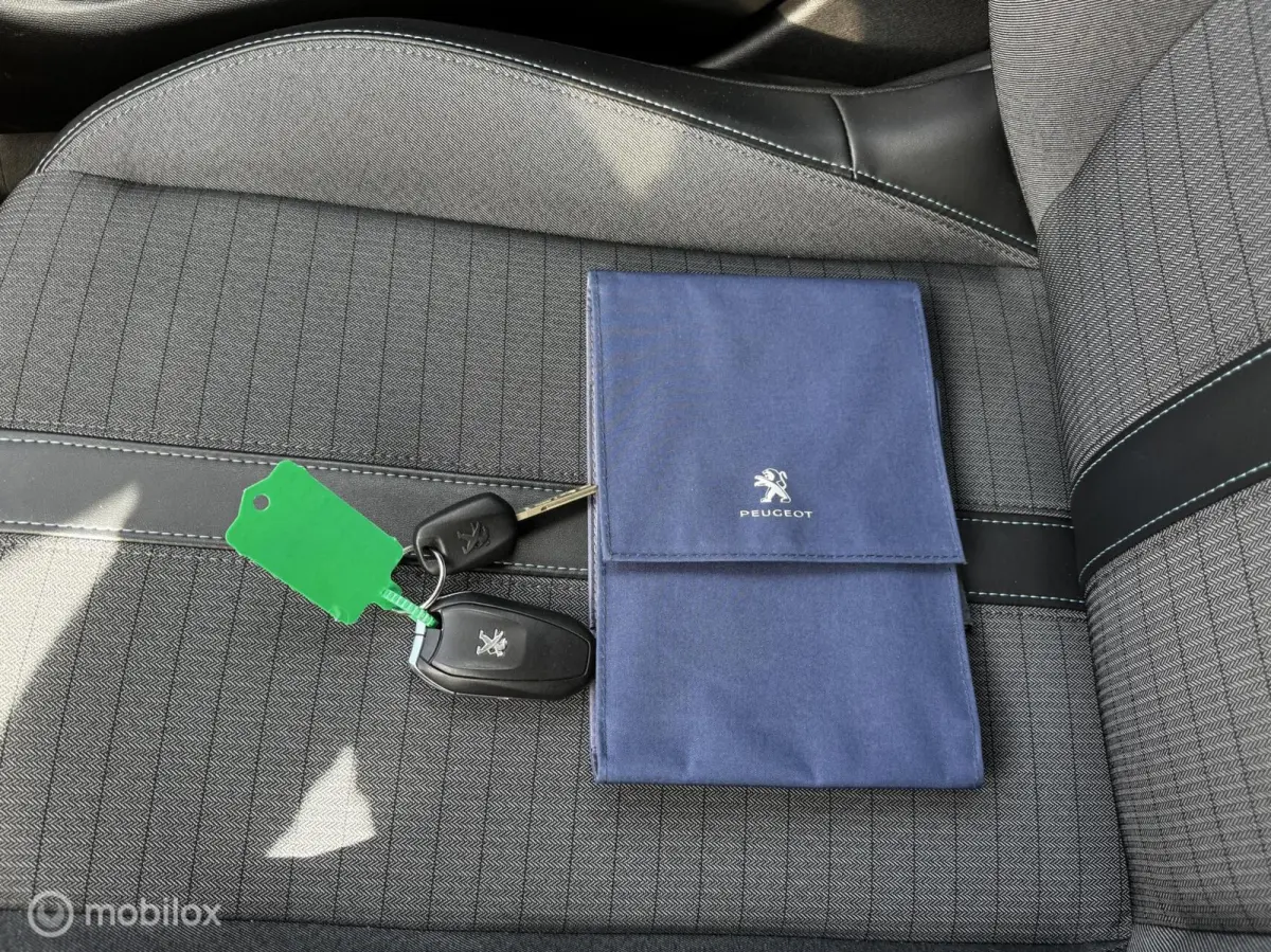 1.2 PureTech Allure 3D-Cockpit*360-Camera*Carplay