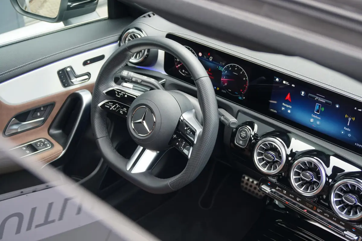 AMG Facelift *INCL. BTW* + BURMESTER / HEAD-UP / PANO / 360 CAMERA / MEMORY