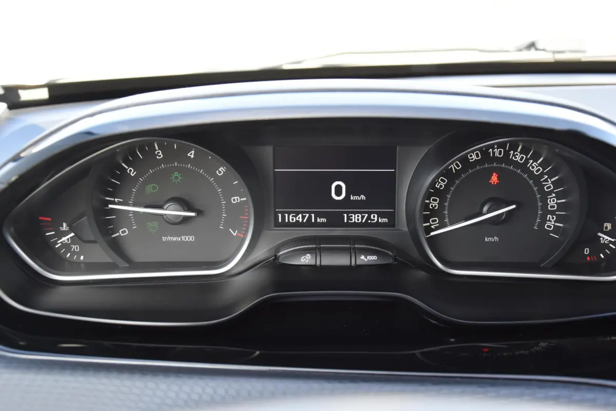 1.2 PureTech Allure Clima Airco Navi Apple Carplay
