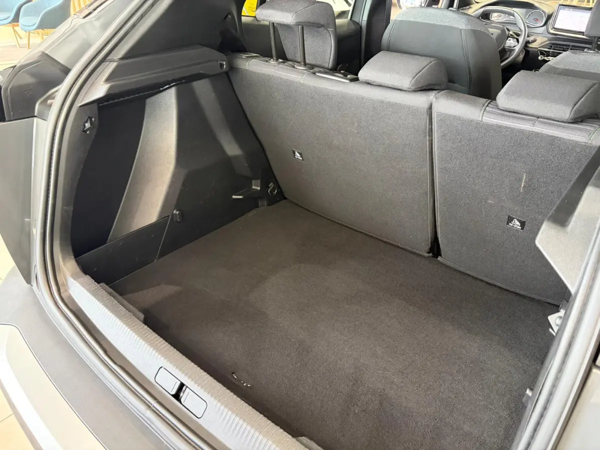 1.2 ACTIVE 101 PK | CARPLAY | ANDROID | CLIMATE CONTROL | CRUISE | NAV | 22 DKM!!!!