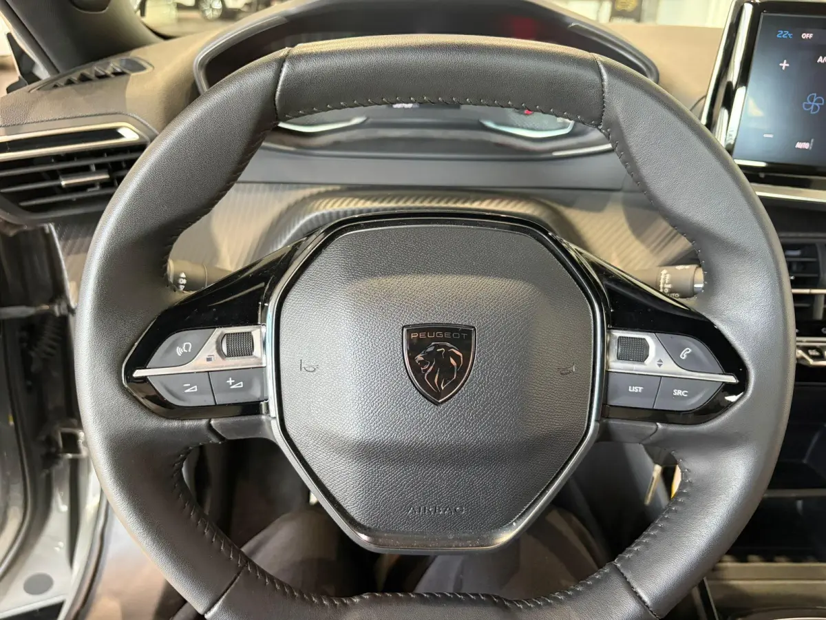 1.2 ACTIVE 101 PK | CARPLAY | ANDROID | CLIMATE CONTROL | CRUISE | NAV | 22 DKM!!!!