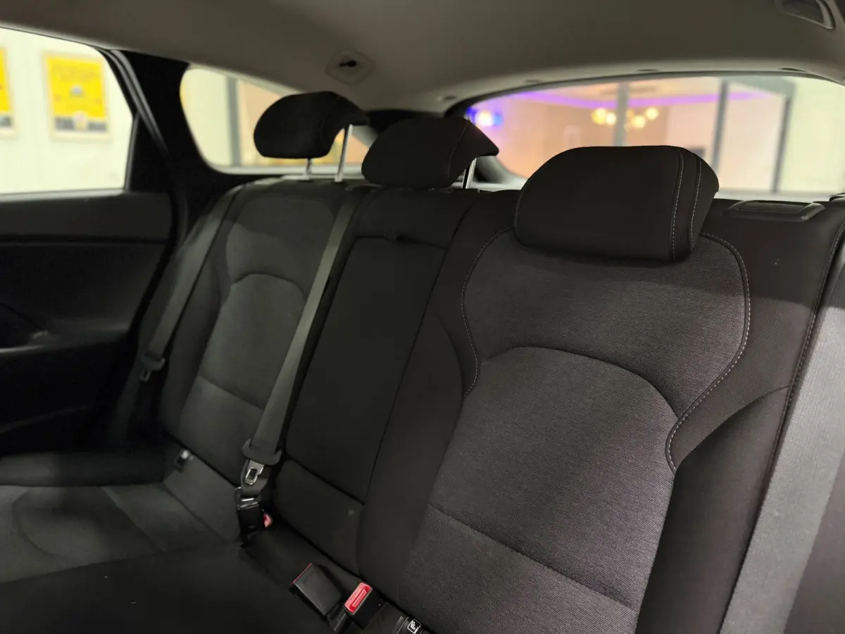 1.0 T-GDi MHEV Creative Aut. | Trekhaak | CarPlay | Navi | Camera | LED