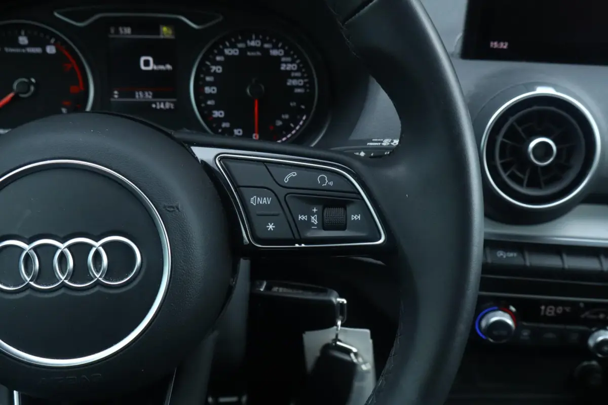 30 TFSI 110pk Pro Line | Cruise Control | Smartphone Interface | Parkeersensoren