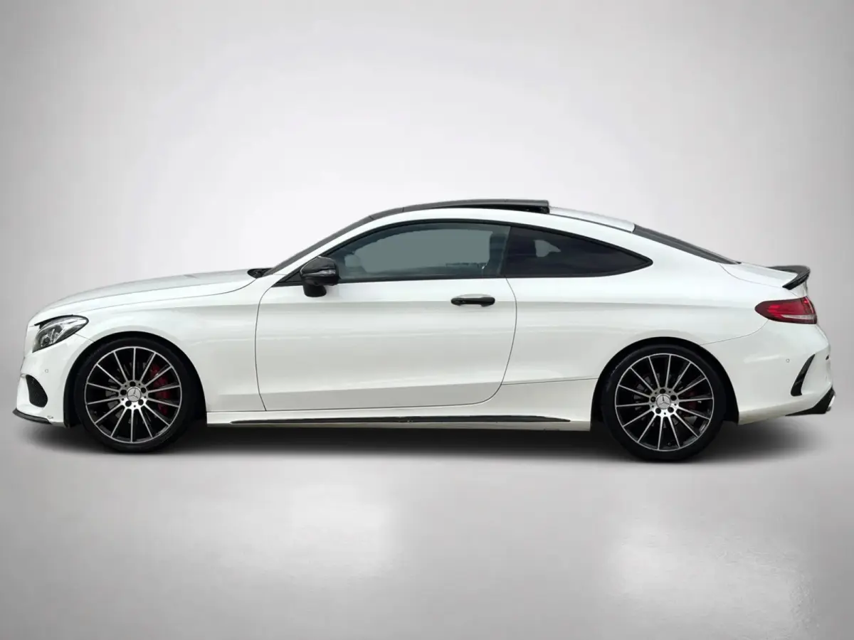 300 Prestige AMG (Goed OndH, Panorama, Burmester, Lane Assist, 360 Camera, SfeerV, StoelV, Etc)