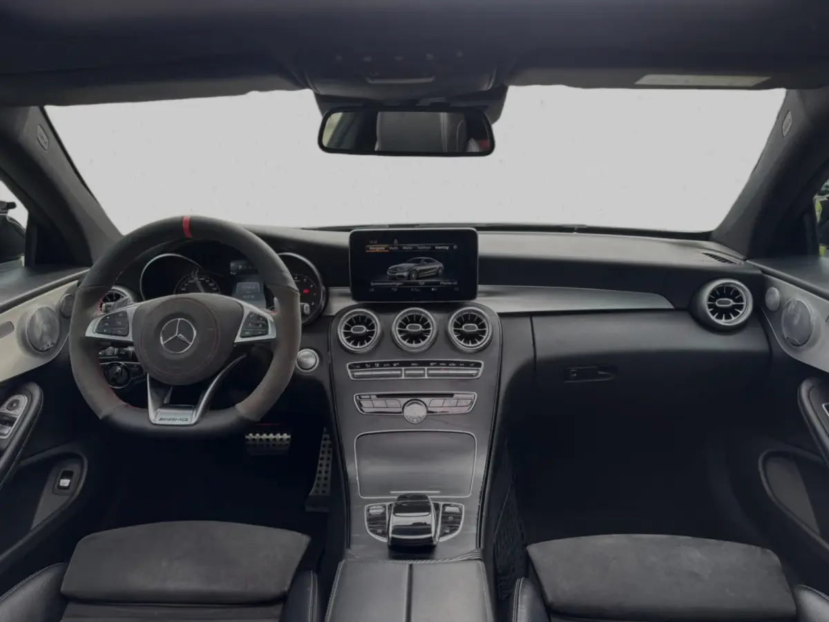 300 Prestige AMG (Goed OndH, Panorama, Burmester, Lane Assist, 360 Camera, SfeerV, StoelV, Etc)