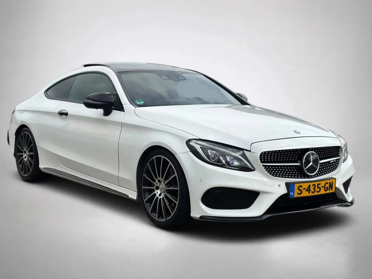 300 Prestige AMG (Goed OndH, Panorama, Burmester, Lane Assist, 360 Camera, SfeerV, StoelV, Etc)