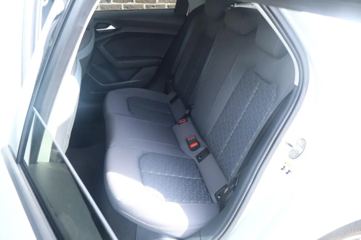 30 TFSI 116pk S-tronic Epic | Stoelverwarming | Climate Control | Full LED | Sportstoelen