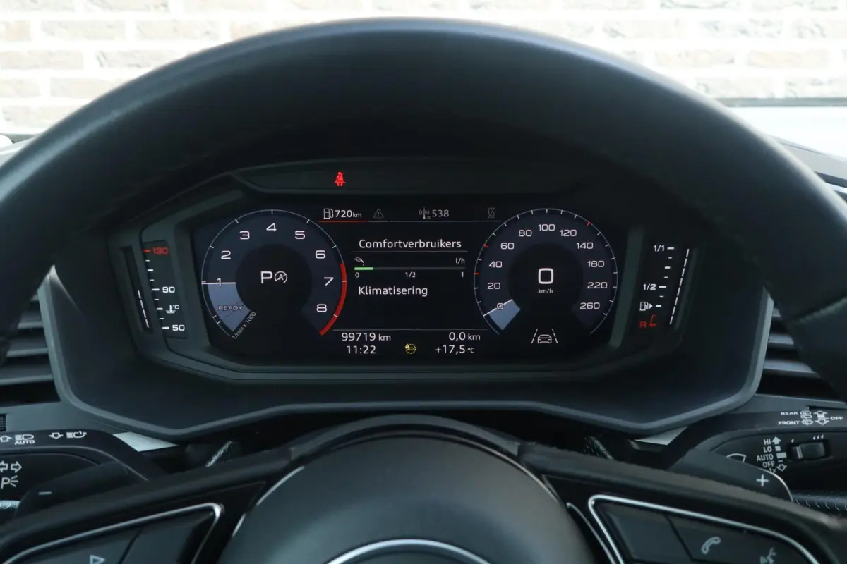 30 TFSI 116pk S-tronic Epic | Stoelverwarming | Climate Control | Full LED | Sportstoelen
