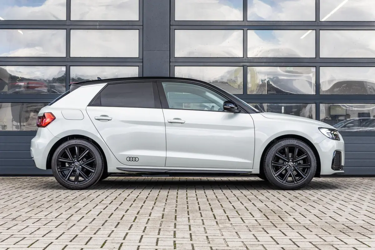 30 TFSI 116pk S-tronic Epic | Stoelverwarming | Climate Control | Full LED | Sportstoelen