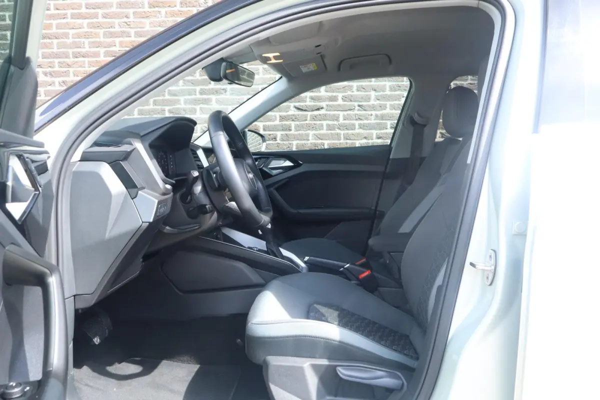 30 TFSI 116pk S-tronic Epic | Stoelverwarming | Climate Control | Full LED | Sportstoelen