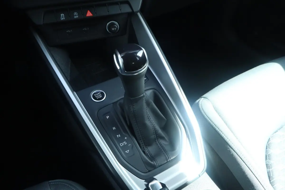 30 TFSI 116pk S-tronic Epic | Stoelverwarming | Climate Control | Full LED | Sportstoelen