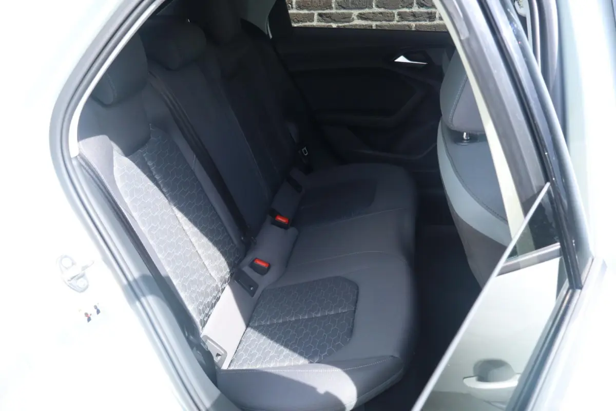 30 TFSI 116pk S-tronic Epic | Stoelverwarming | Climate Control | Full LED | Sportstoelen