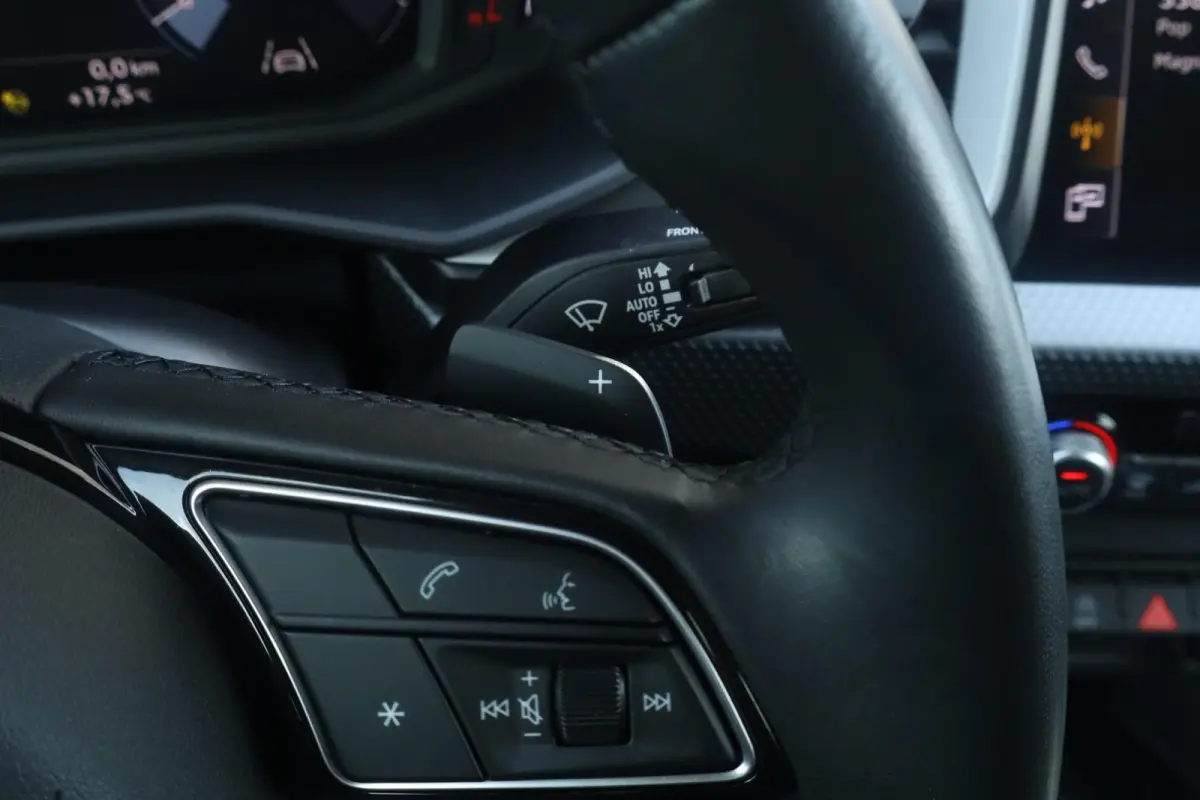 30 TFSI 116pk S-tronic Epic | Stoelverwarming | Climate Control | Full LED | Sportstoelen