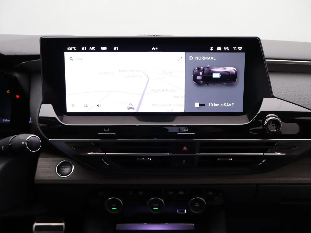 1.5 Hybrid Feel! | Parkeercamera | Climate Control |