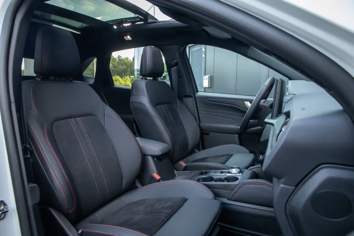 2.5 PHEV ST-Line X | Trekhaak | Panoramadak | Matrix LED | 20 inch