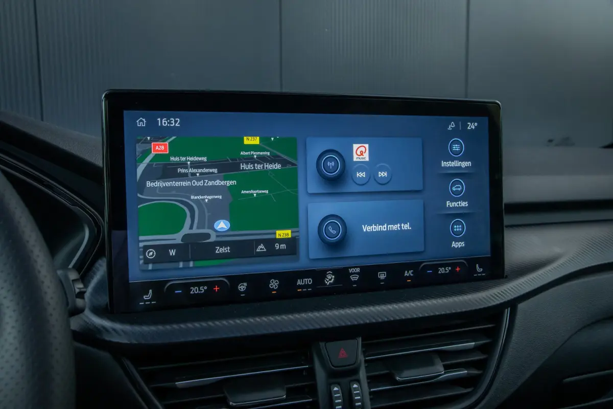 2.5 PHEV ST-Line X | Trekhaak | Panoramadak | Matrix LED | 20 inch