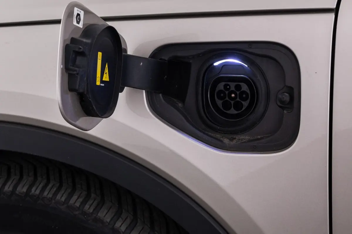 1.5 T4 Plus Bright | Full LED | NAVI | Sportstoelen | PHEV