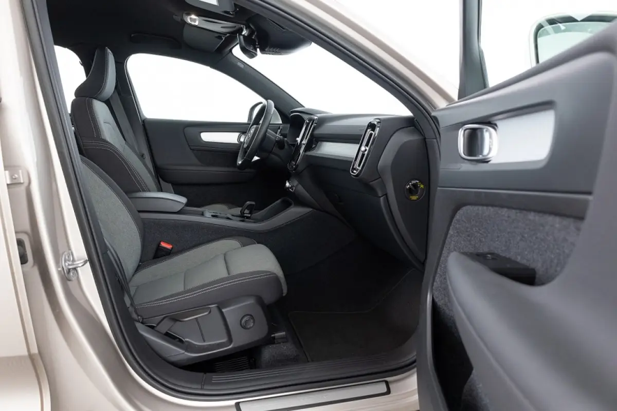1.5 T4 Plus Bright | Full LED | NAVI | Sportstoelen | PHEV