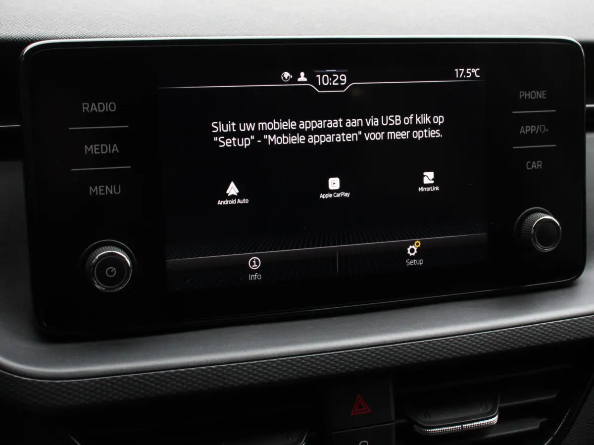 1.0 TSI 110pk DSG Dynamic Navigatie Apple Carplay/Android Auto Camera Adaptive Cruise Control Stoelverwarming Ledverlichting