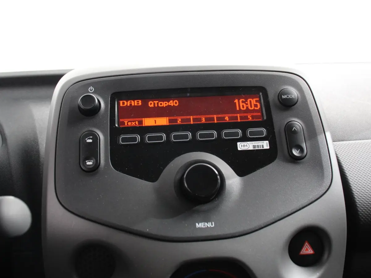 1.0 e-VTi Active Airco Bluetooth USB Led 5 deurs!