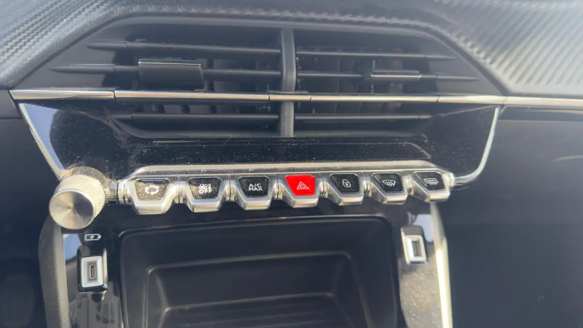 1.2 Active Pack | Trekhaak | Cruise | Apple Carplay / Android Auto | Camera achter |