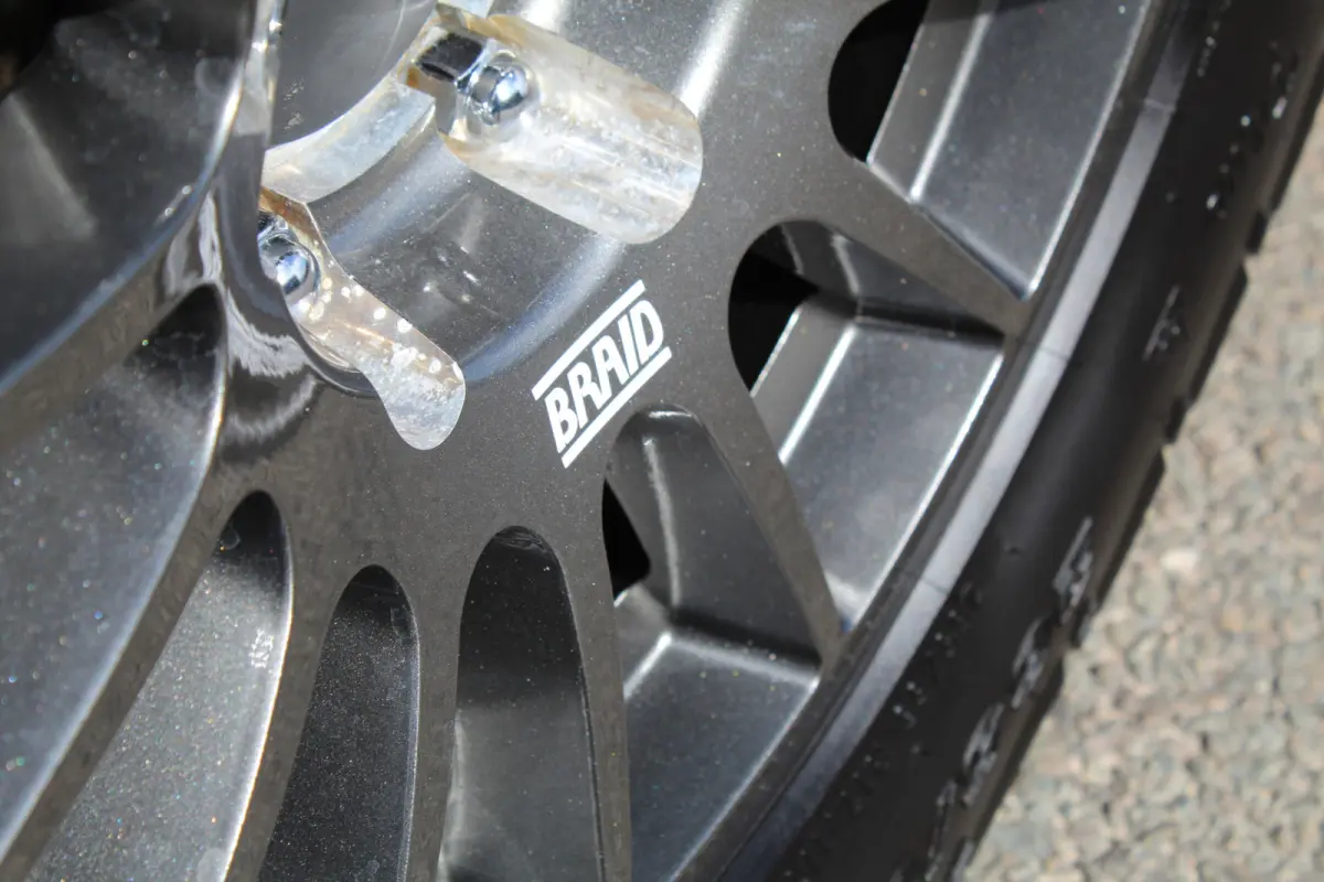 2.4 D-4D-F 150Pk 4x4 | Grijs kenteken | RIVAL + MEER EXTRA OPTIES