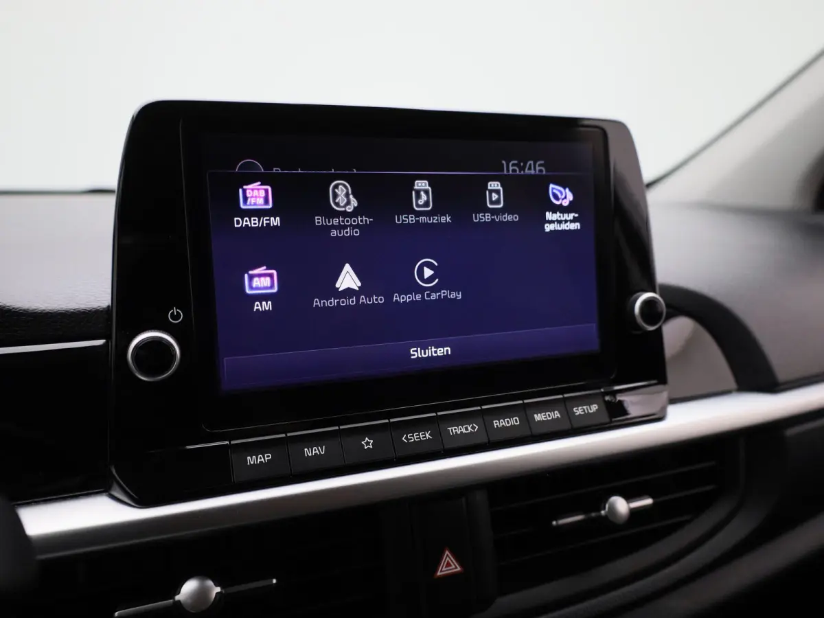 1.0 T-GDi X-Line 5p | Apple Carplay / Android | Stoelverwarming | Stuurverwarming |