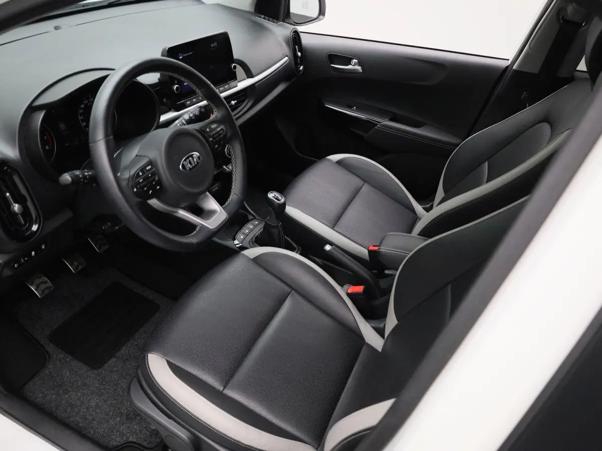 1.0 T-GDi X-Line 5p | Apple Carplay / Android | Stoelverwarming | Stuurverwarming |