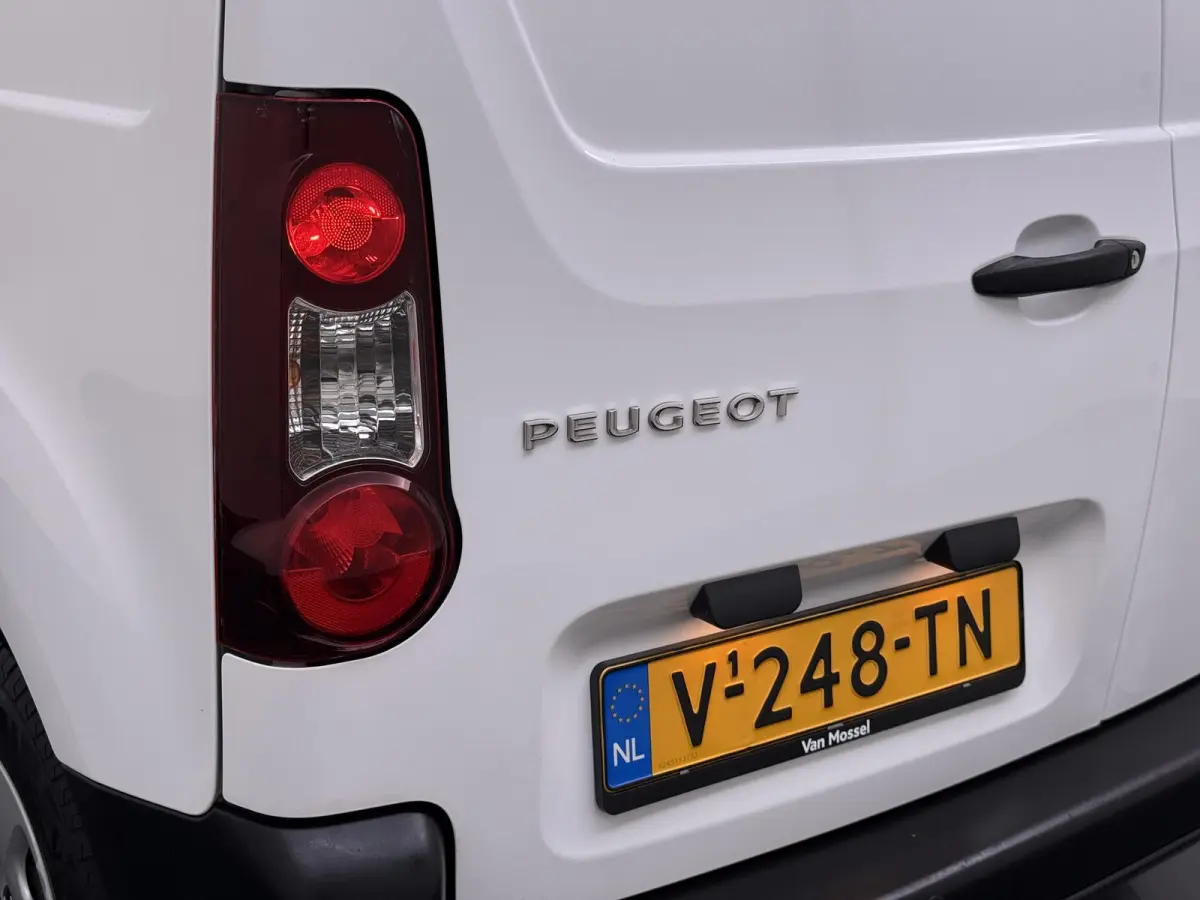 Electric L1 Premium | Airco | Parkeersensoren | Cruise control