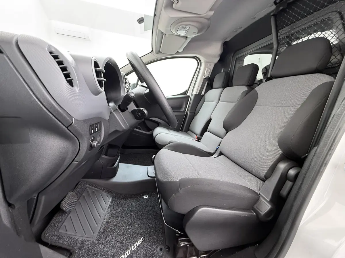 Electric L1 Premium | Airco | Parkeersensoren | Cruise control