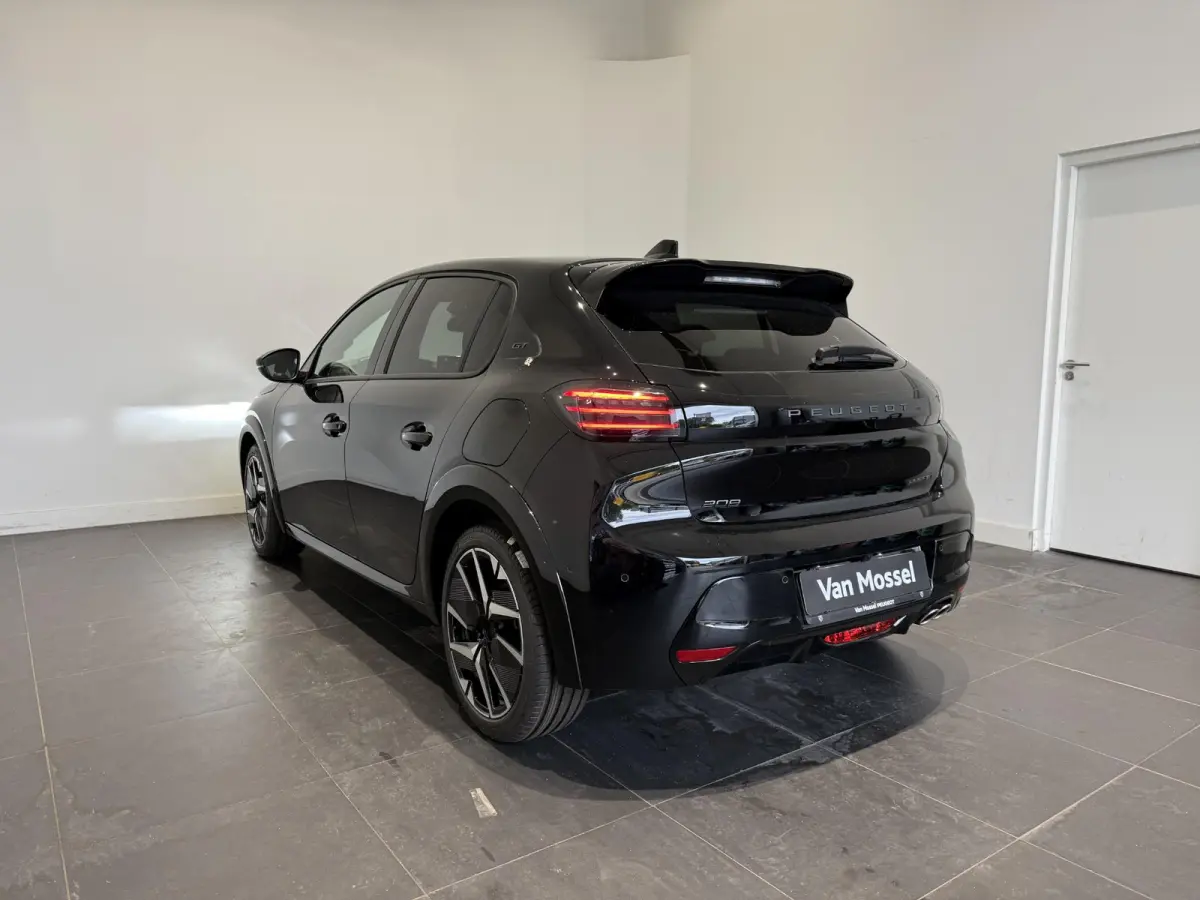 1.2 Hybrid 145 e-DCS6 GT | APPLE CARPLAY & ANDROID AUTO | CAMERA VOOR EN ACHTER | MASSAGE STOEL | STOELVERWARMING | DEMO AUTO |